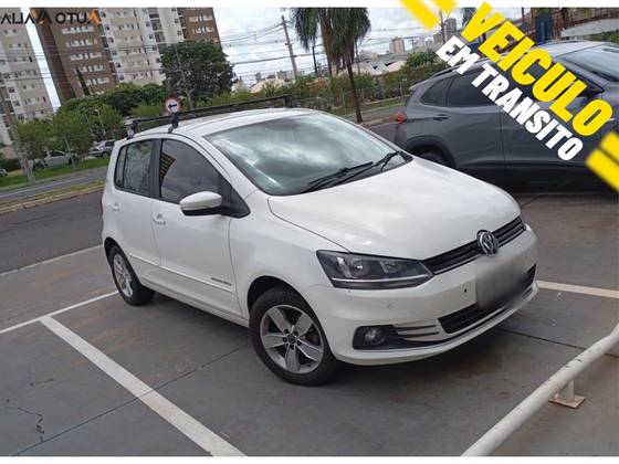 VOLKSWAGEN FOX 1.6 MSI COMFORTLINE 8V FLEX 4P MANUAL VOLKSWAGEN FOX 1.6 MSI COMFORTLINE 8V FLEX 4P MANUAL